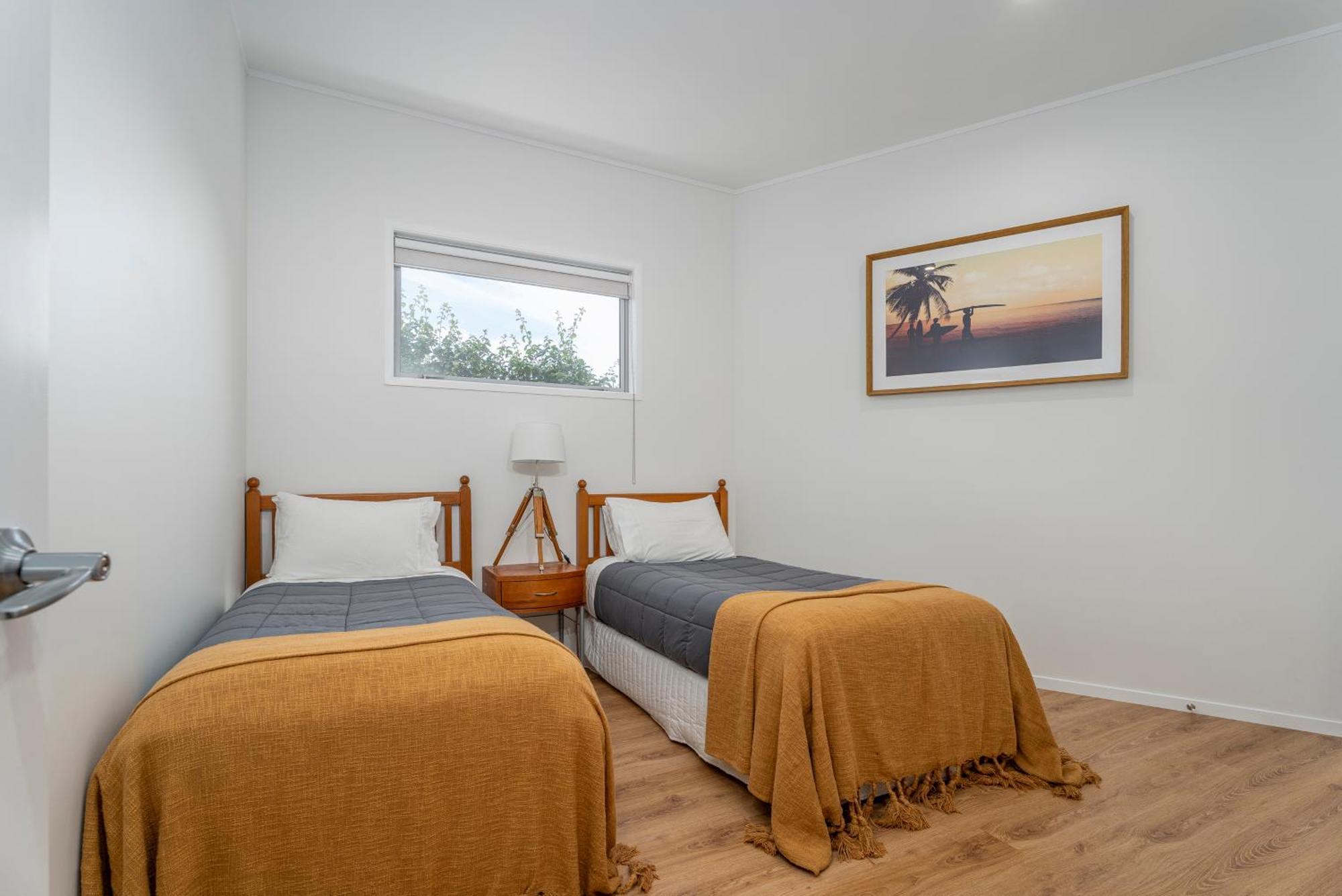 Coast Awhile - Whangamata Holiday Home Exteriör bild